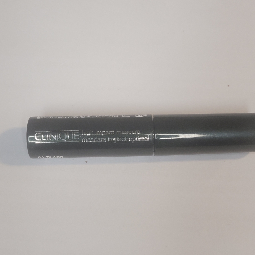Clinique High Impact Mascara in Bold Black 8-Total In Listing - Picture 5 of 6